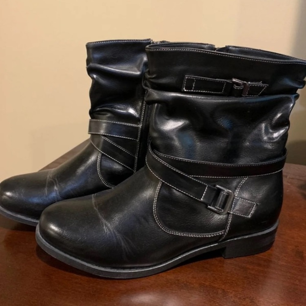 Mid-Calf Boot, Black Size 11 Wide